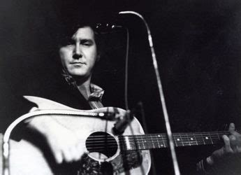 Top 10 Phil Ochs Songs .